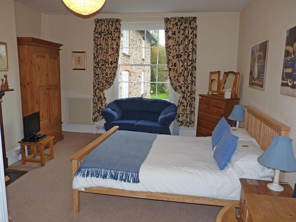 Town Mills Bed and Breakfast Dulverton Kamer foto